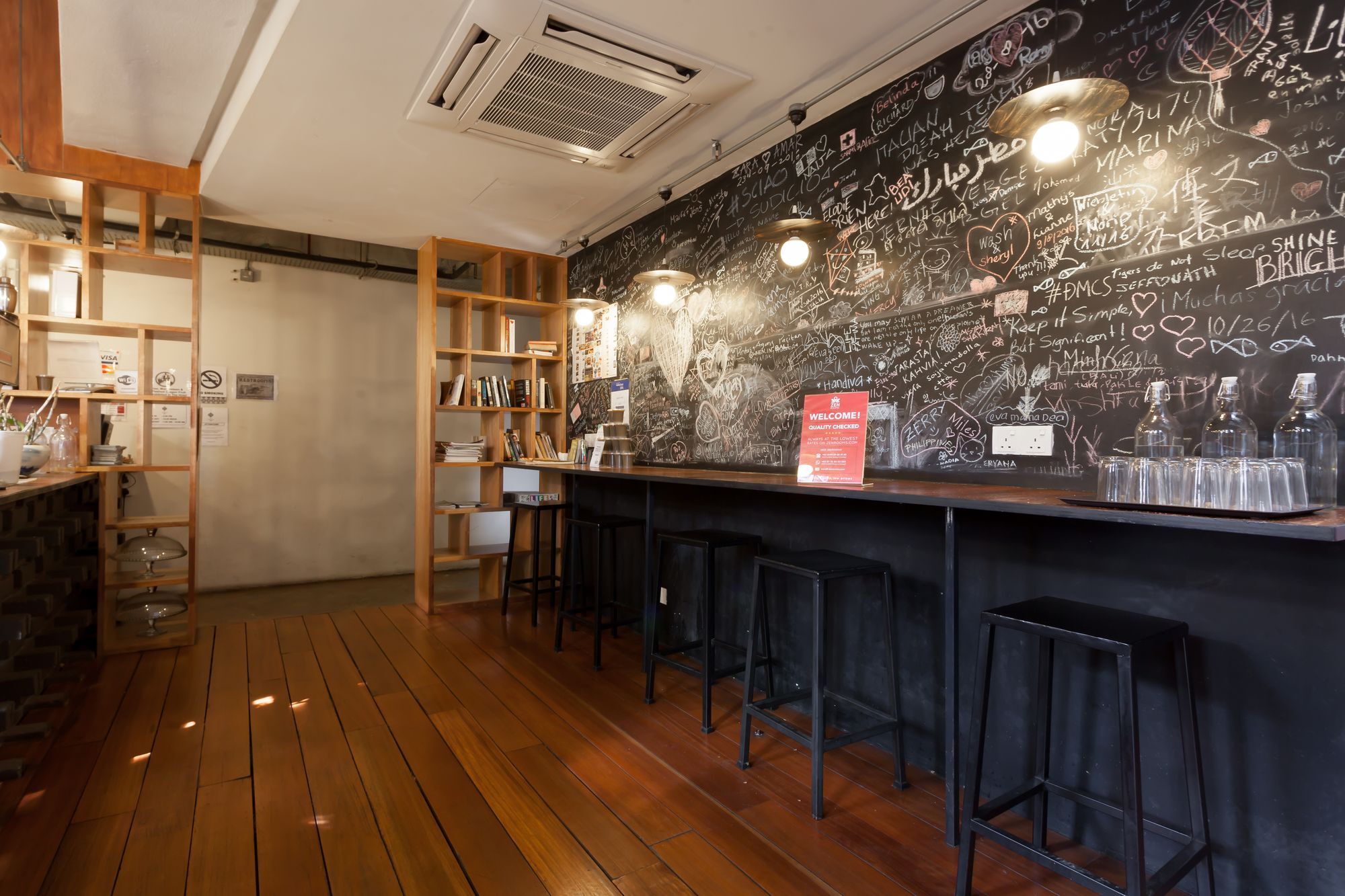 Zen Rooms Petaling Street Kuala Lumpur Exterior photo